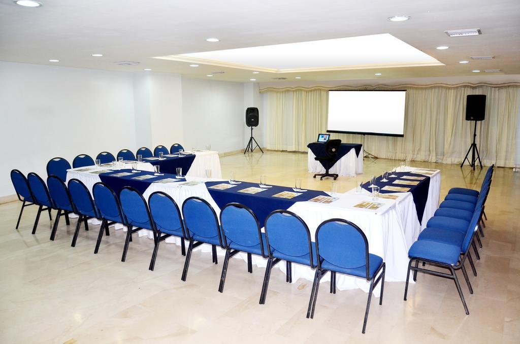 בארנקווילה Hotel Continental Plaza Barranquilla מראה חיצוני תמונה